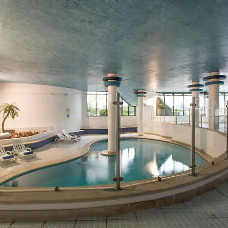 Perfect 1 Bedroom 3* 阿尔布费拉